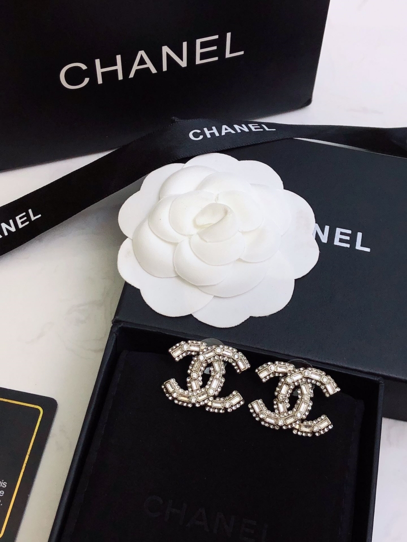 Ch**el earrings